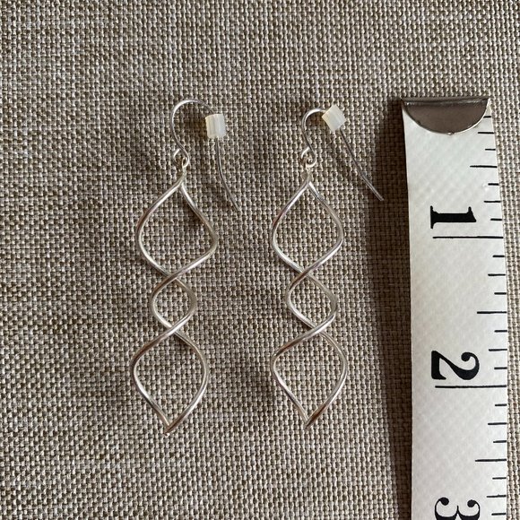 Silver Swirl Earrings - Picture 3 of 4